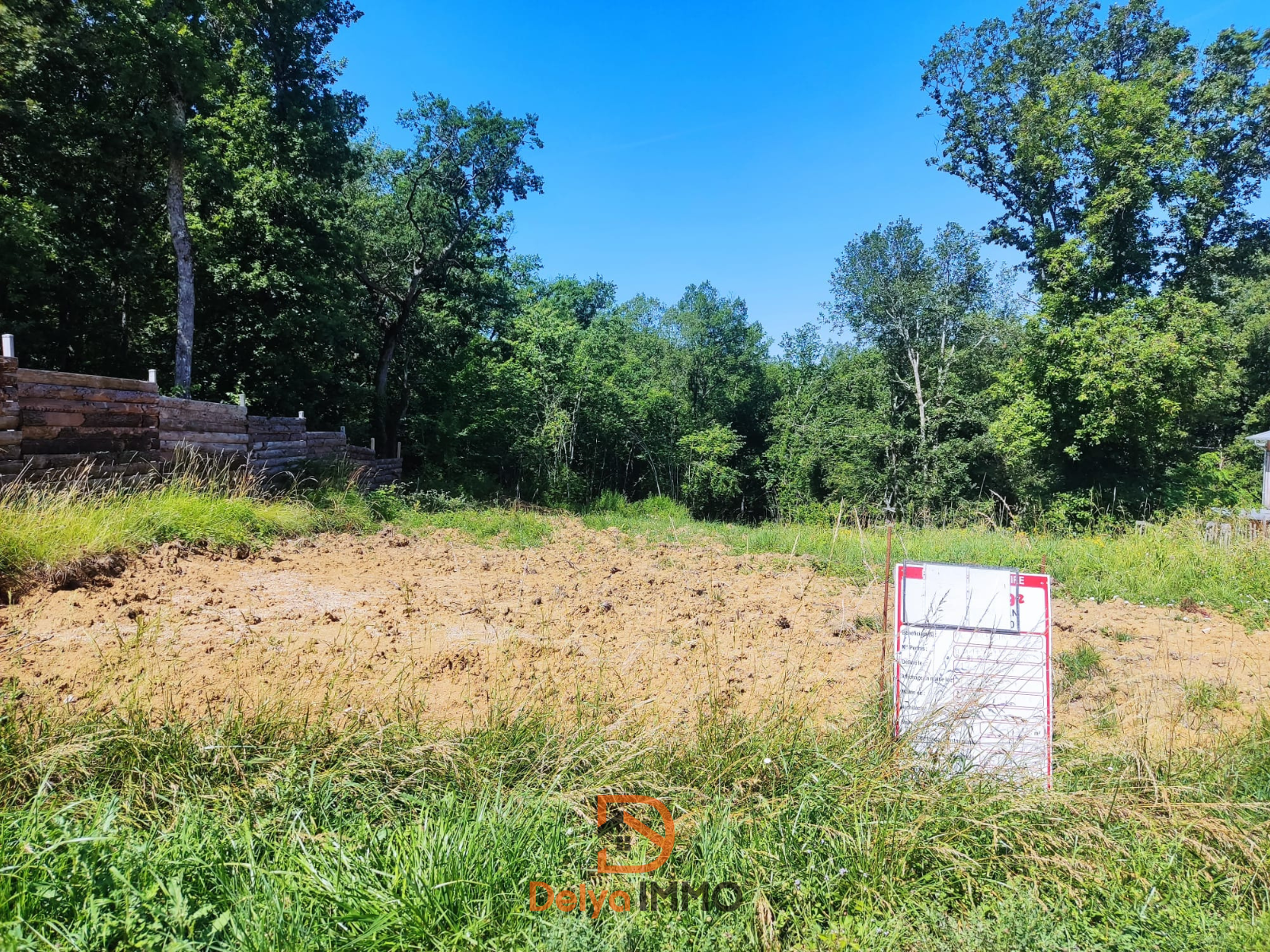 Terrain constructible de 1748m2 à Montdurausse, possibilité