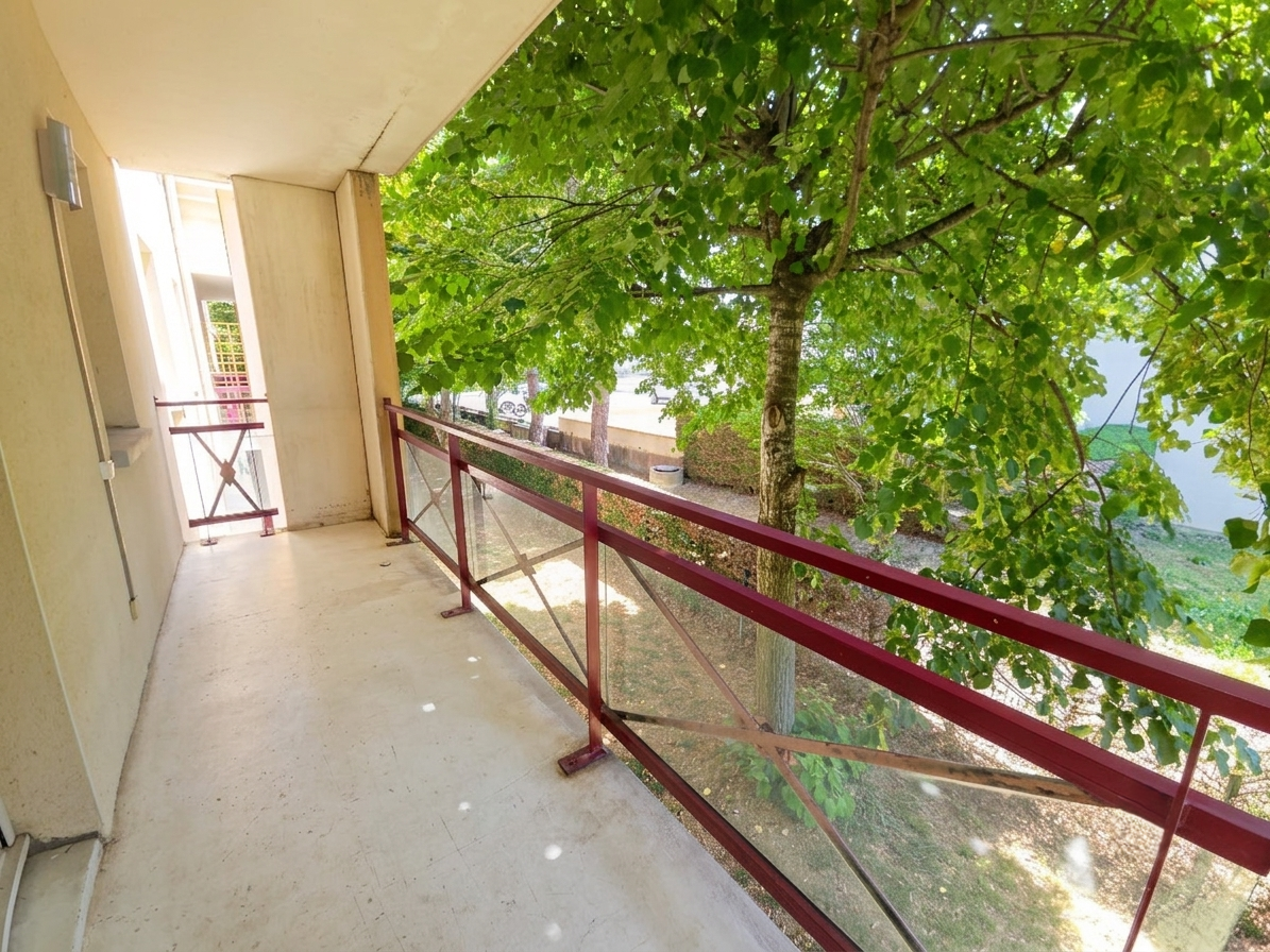 T3 avec  balcon au vert et  parking à Balma